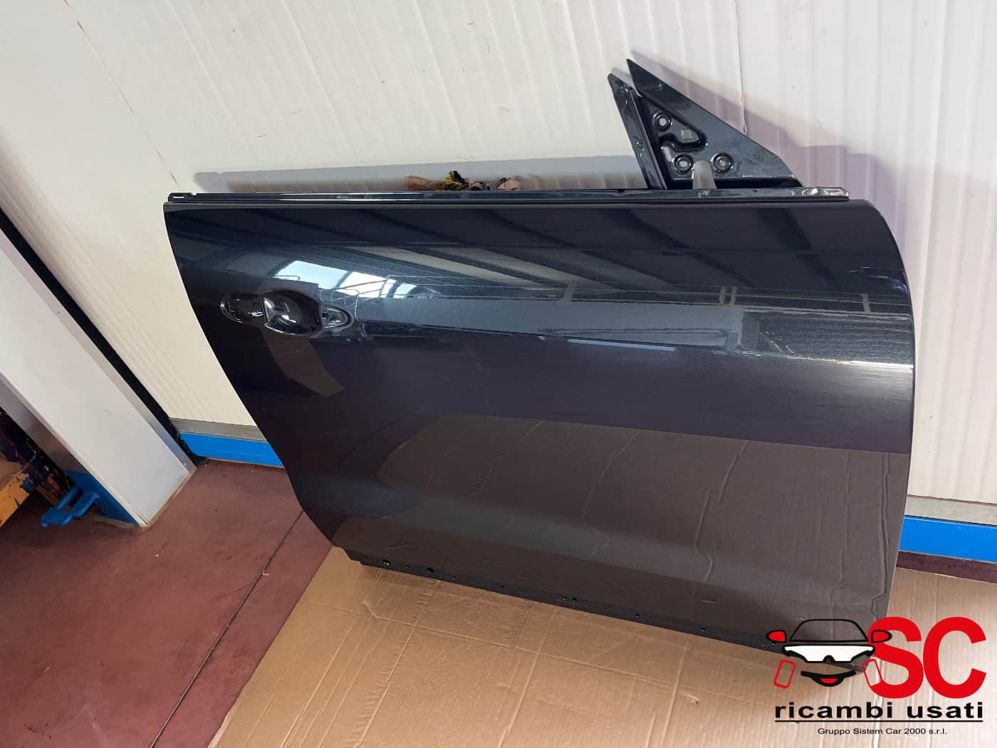 PORTIERA ANTERIORE DESTRA MASERATI Levante Serie VERNICIATA (16>)