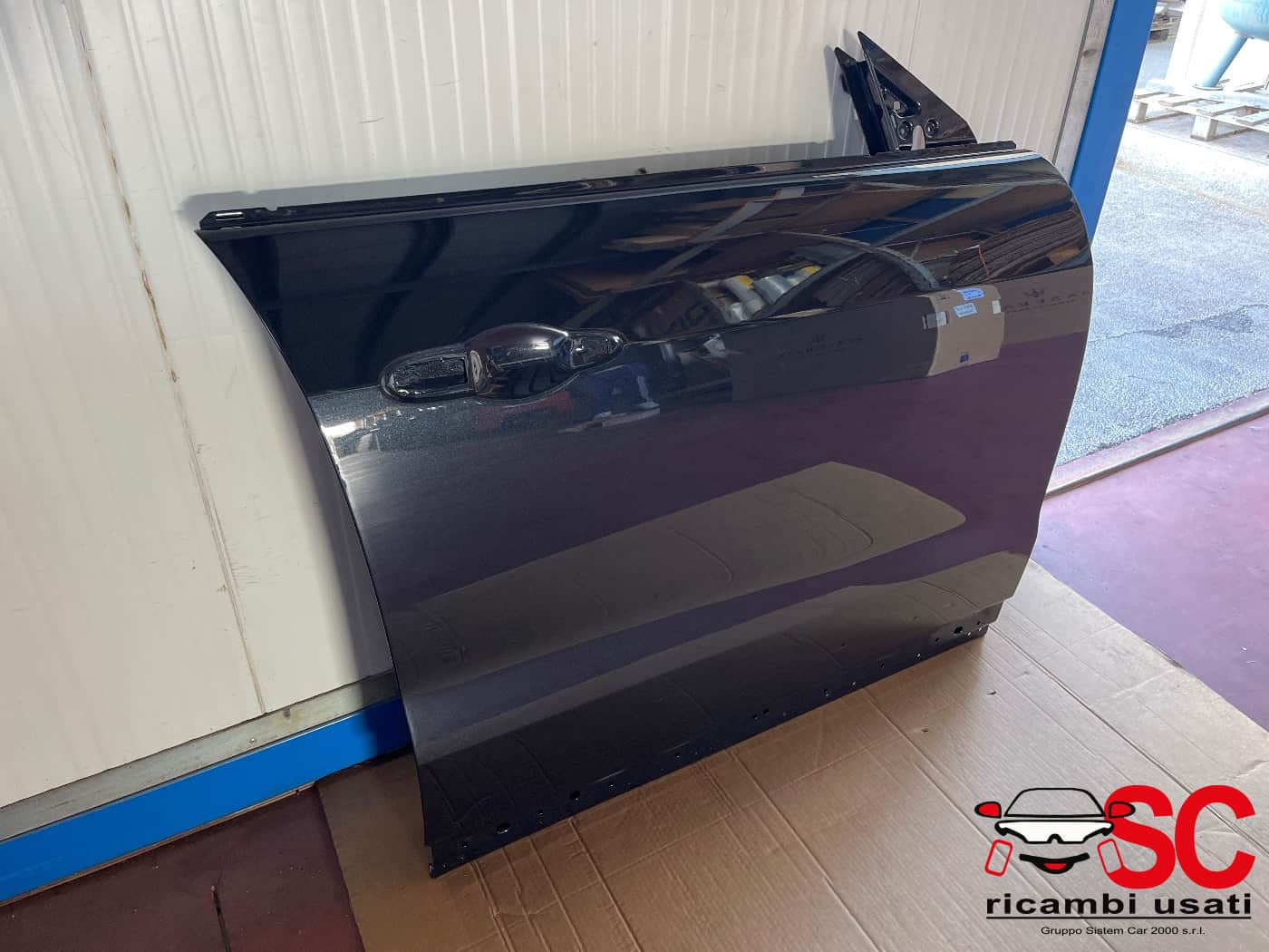 PORTIERA ANTERIORE DESTRA MASERATI Levante Serie VERNICIATA (16>)