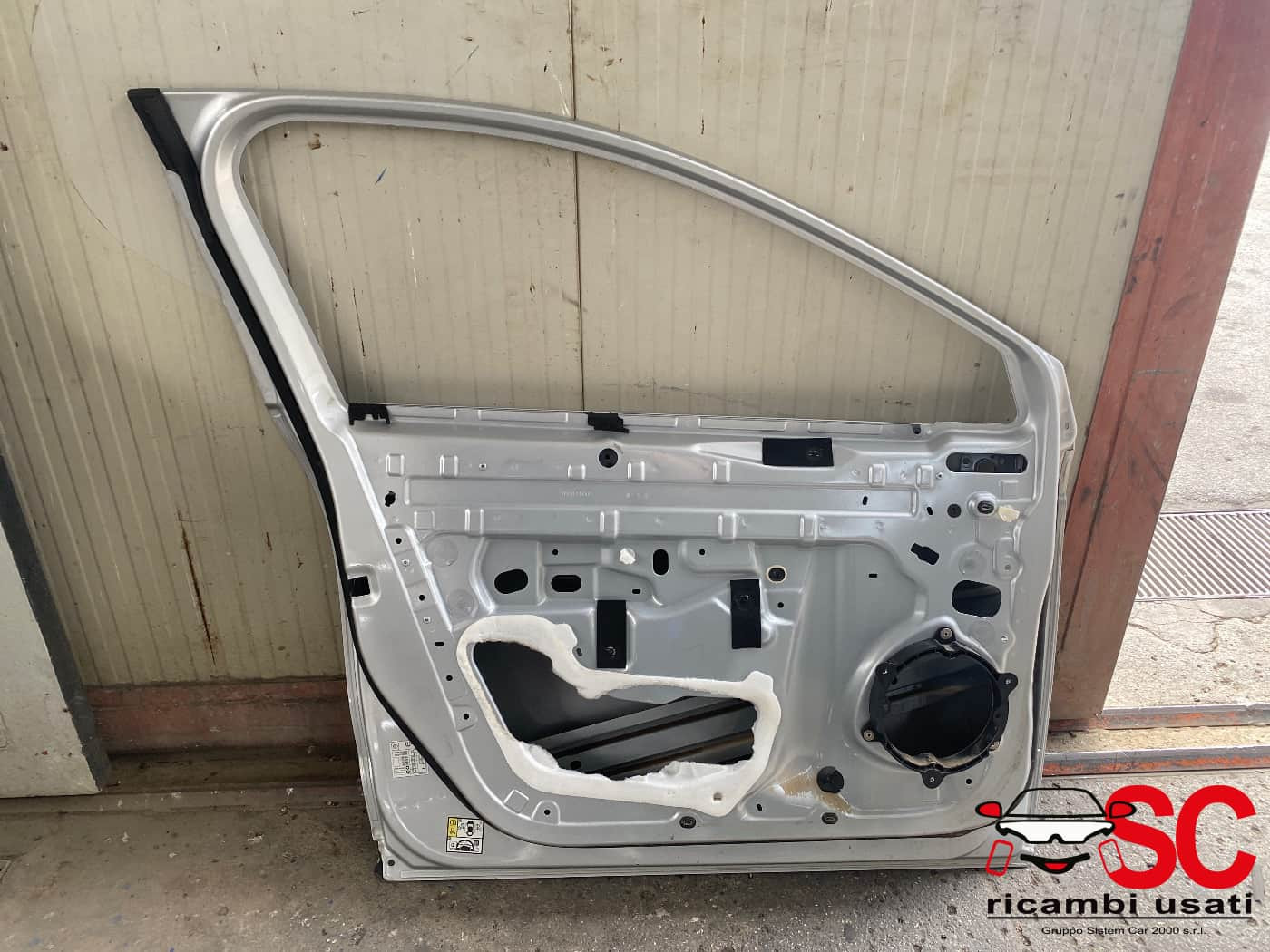 PORTIERA ANTERIORE SINISTRA RENAULT CLIO Serie V (19>)