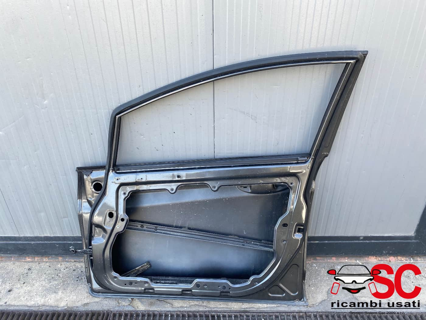 PORTIERA ANTERIORE DESTRA FORD Fiesta 6° Serie (08>17)
