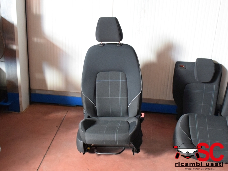 Sedili Ford Fiesta Mk7 - 36051 Sedili Ford Fiesta Mk7 - 36051