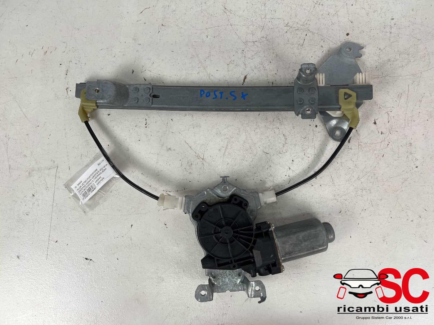 Alzavetro Posteriore Sinistro Nissan Qashqai 402191A - 39644 Alzavetro Posteriore Sinistro Nissan Qashqai 402191A - 39644