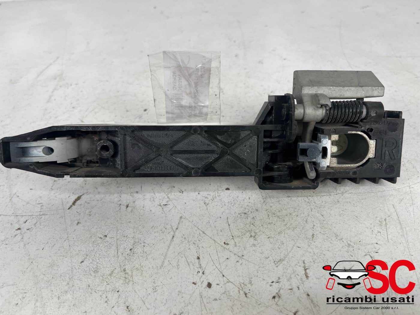 Maniglia Porta Anteriore Destra Nissan Qashqai 80610EB30B - 39654 Maniglia Porta Anteriore Destra Nissan Qashqai 80610EB30B - 39654