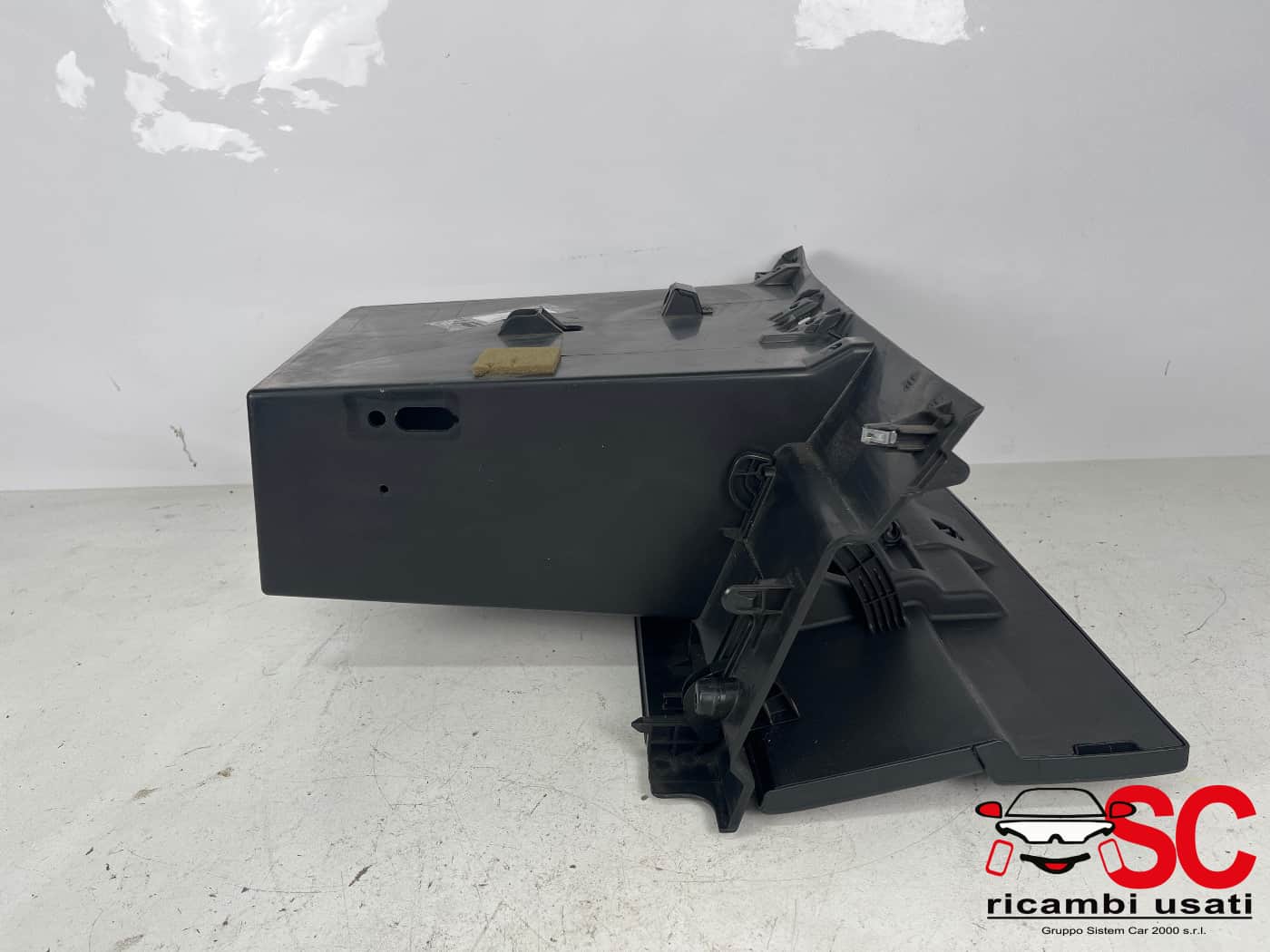 Cassetto Portaoggetti Nissan Qashqai P10810A7760007 - 39666 Cassetto Portaoggetti Nissan Qashqai P10810A7760007 - 39666