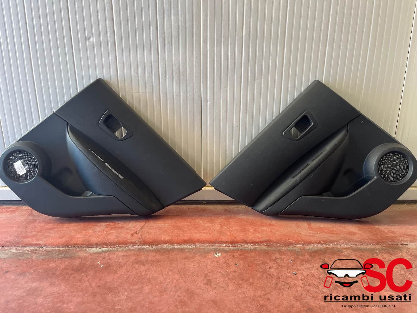 Kit Pannelli Porte Ant E Post Nissan Qashqai - 39668 Kit Pannelli Porte Ant E Post Nissan Qashqai - 39668