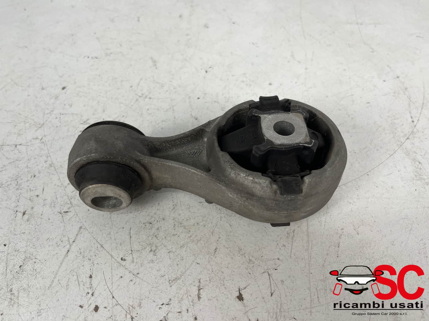 Supporto Motore Nissan Qashqai 1.5 Dci 11350JD000 - 39689 Supporto Motore Nissan Qashqai 1.5 Dci 11350JD000 - 39689