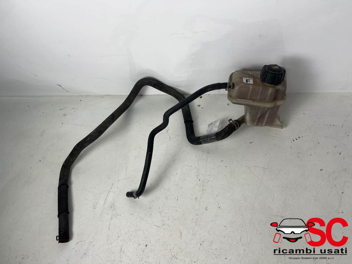 Vaschetta Liquido Radiatore Nissan Qashqai 1.5 21711JD50B - 39692 Vaschetta Liquido Radiatore Nissan Qashqai 1.5 21711JD50B - 39692