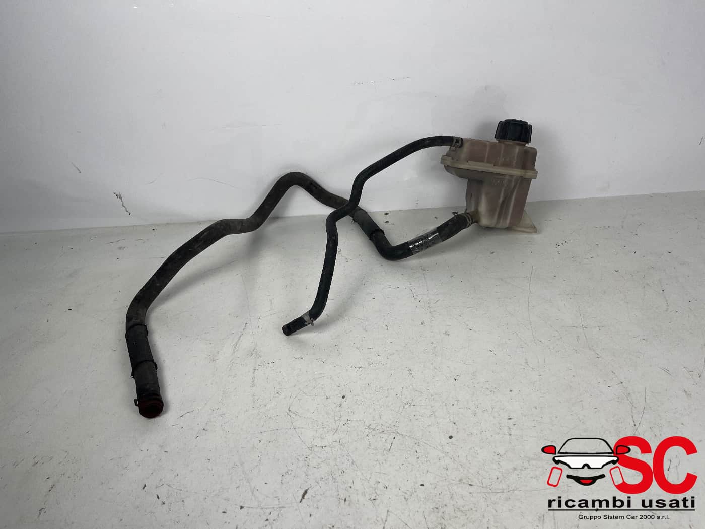 Vaschetta Liquido Radiatore Nissan Qashqai 1.5 21711JD50B - 39692 Vaschetta Liquido Radiatore Nissan Qashqai 1.5 21711JD50B - 39692