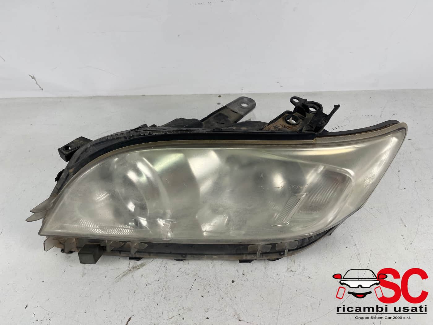 Faro Proiettore Anteriore Sinistro 8117042500 - 39800 Faro Proiettore Anteriore Sinistro 8117042500 - 39800