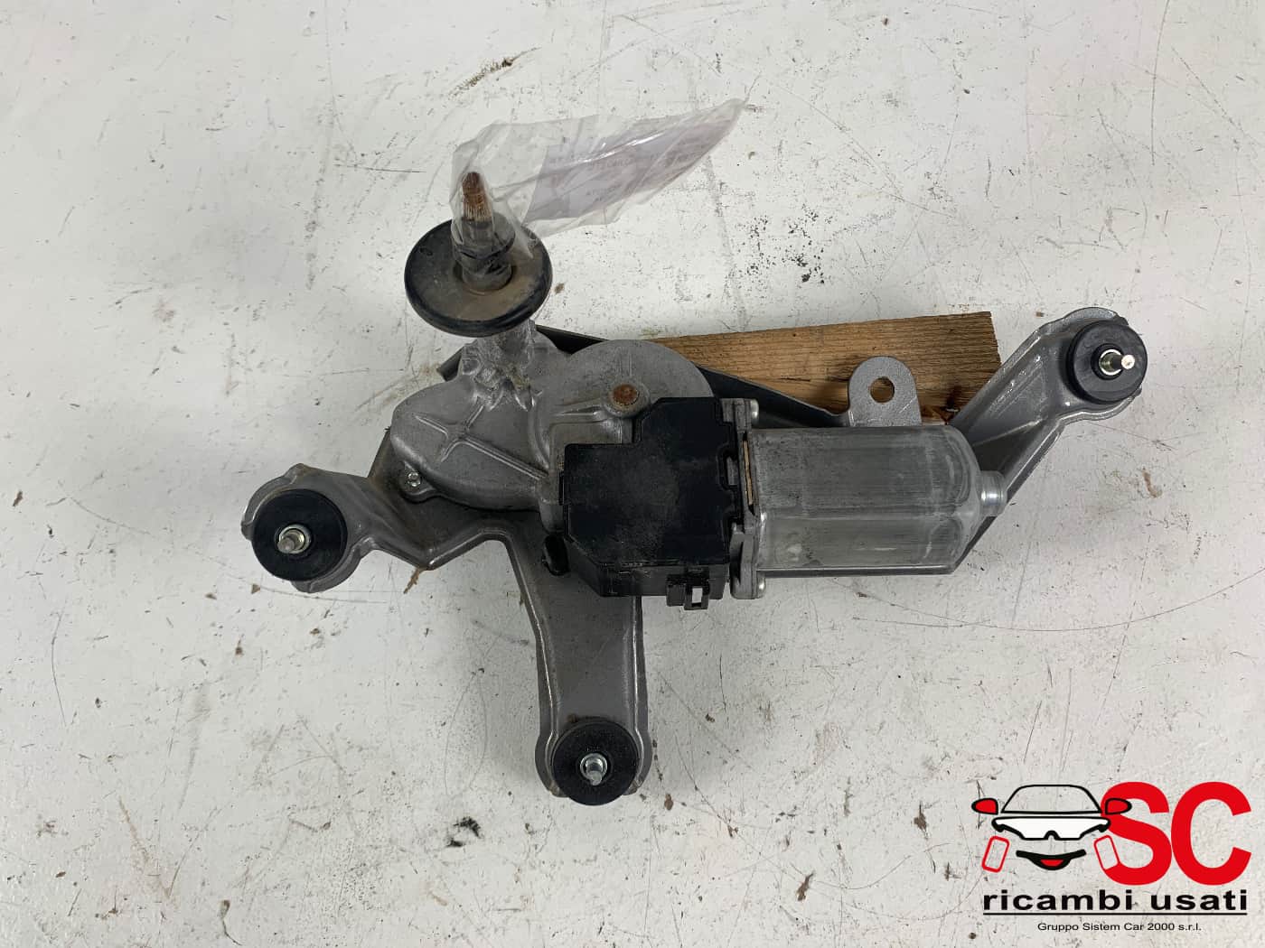 Tergilunotto Toyota Rav 4 8513042061 - 39801