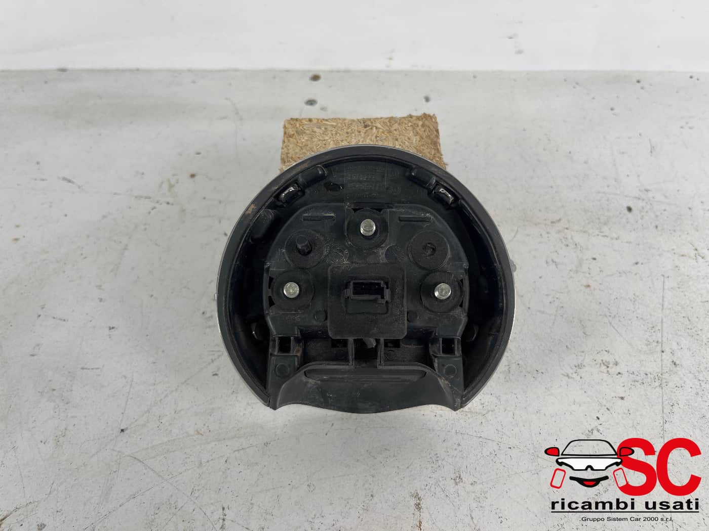 Pulsante Maniglia Apertura Portellone Opel Corsa F 9830092980 - 39920 Pulsante Maniglia Apertura Portellone Opel Corsa F 9830092980 - 39920