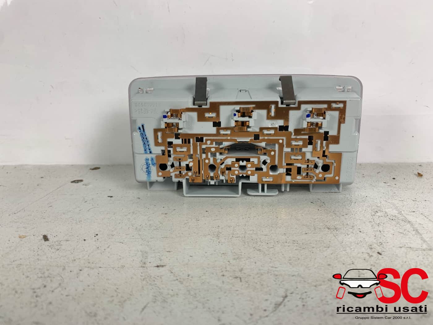 Plafoniera Luce Posteriore Opel Crossland X 31662797 - 40302 Plafoniera Luce Posteriore Opel Crossland X 31662797 - 40302