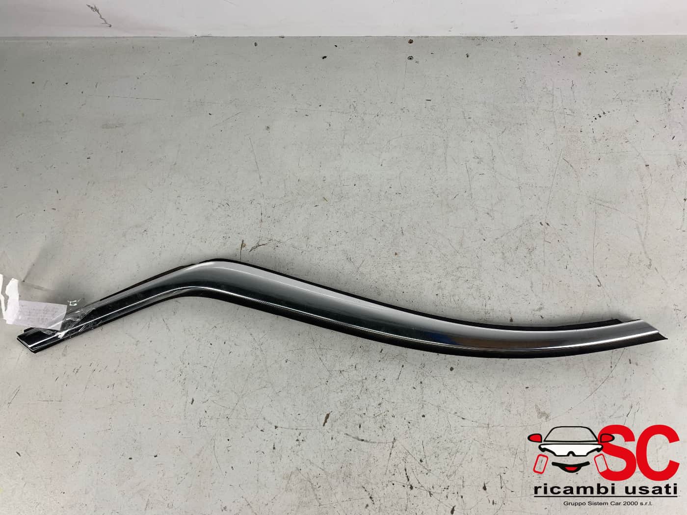 Modanatura Montante Posteriore Sinistra Crossland 39008050 - 40317 Modanatura Montante Posteriore Sinistra Crossland 39008050 - 40317