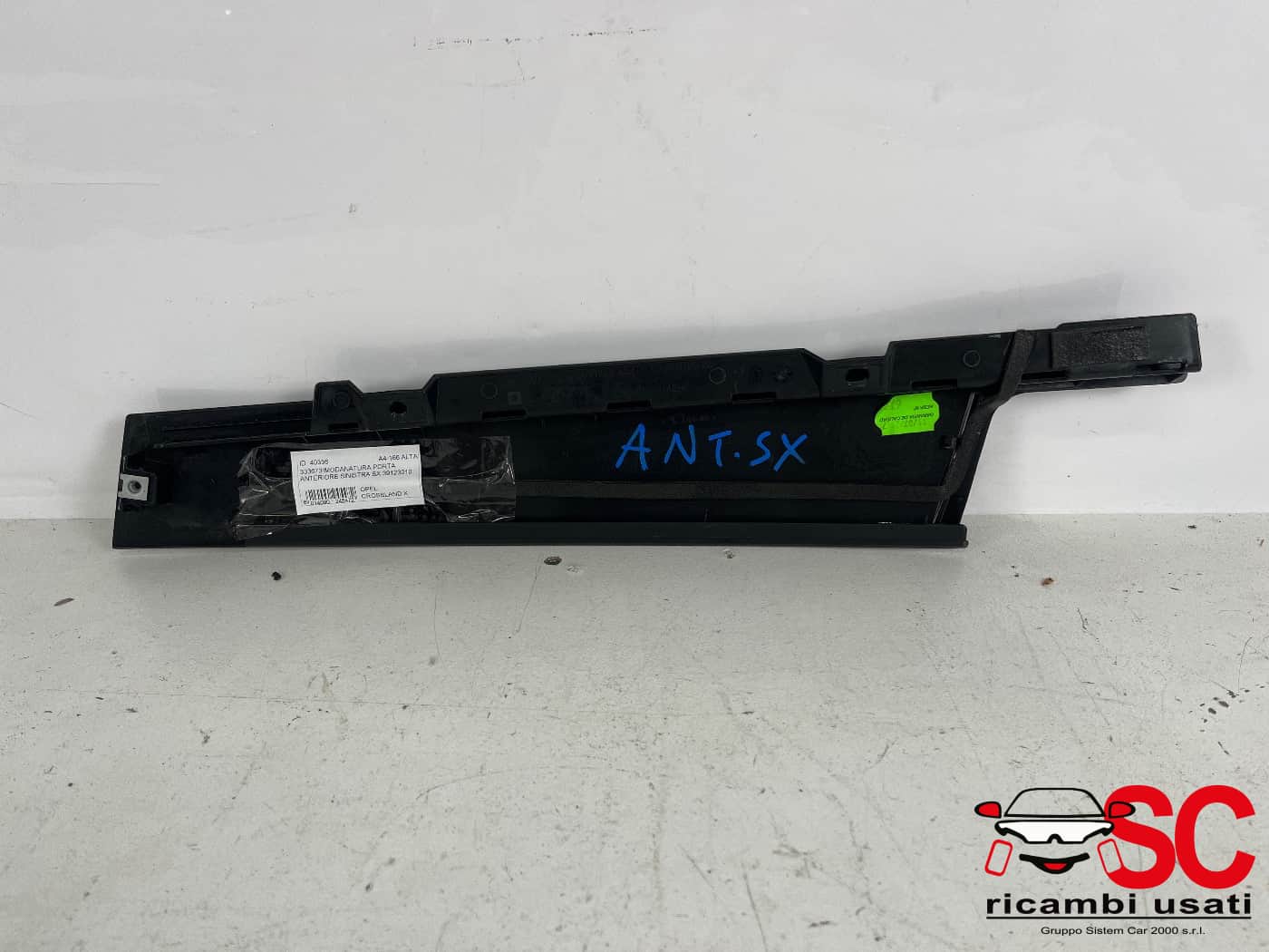 Modanatura Porta Anteriore Sinistra Crossland X 39123010 - 40356 Modanatura Porta Anteriore Sinistra Crossland X 39123010 - 40356