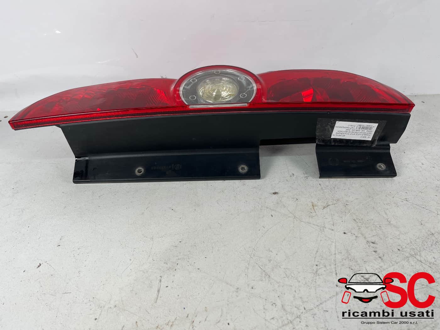 Fanale Stop Posteriore Destro Fiat Doblo 51810673 - 40512 Fanale Stop Posteriore Destro Fiat Doblo 51810673 - 40512