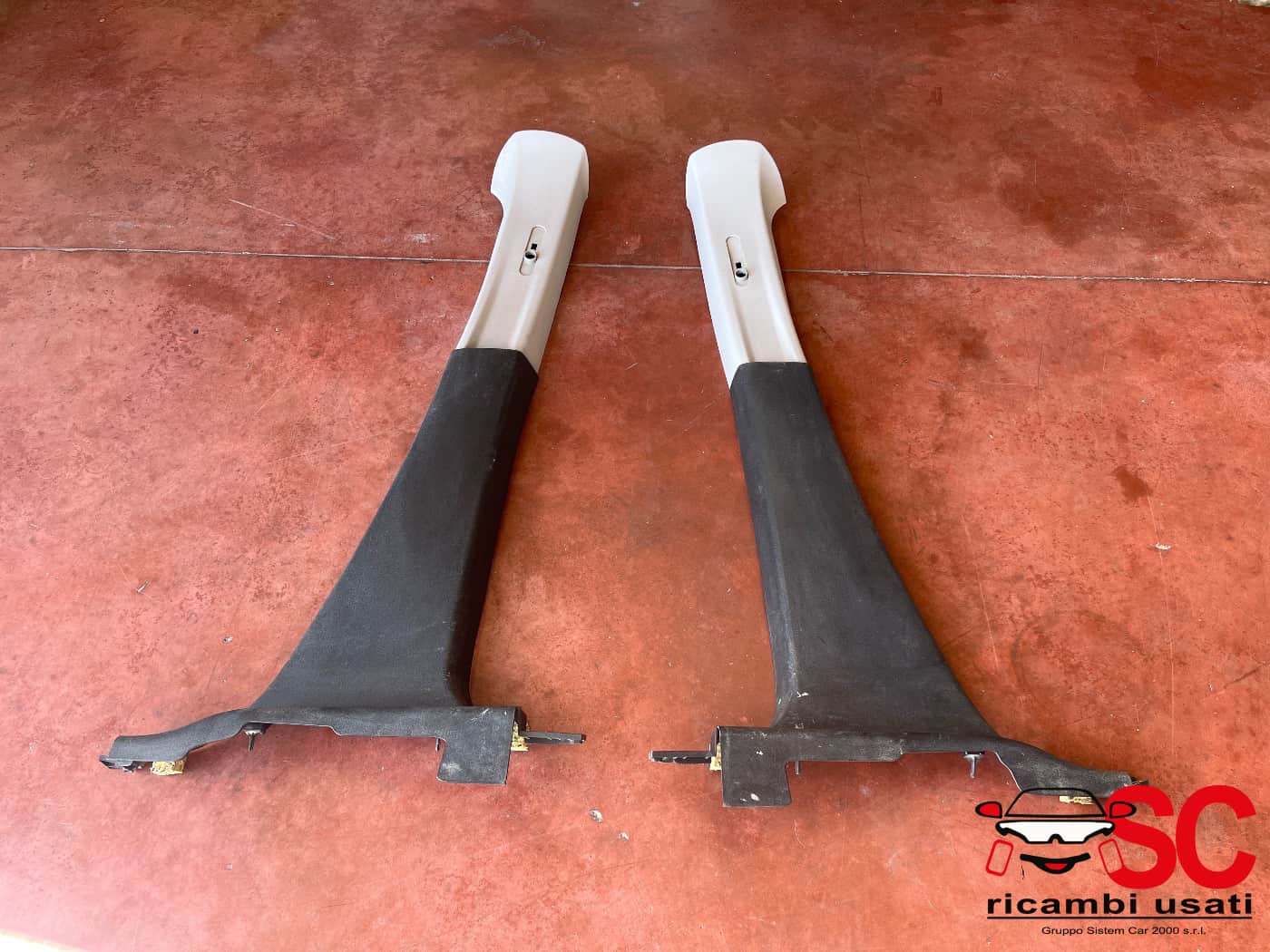 Rivestimento Montante Centrale Fiat Doblo 735456776 735456775 - 40625 Rivestimento Montante Centrale Fiat Doblo 735456776 735456775 - 40625