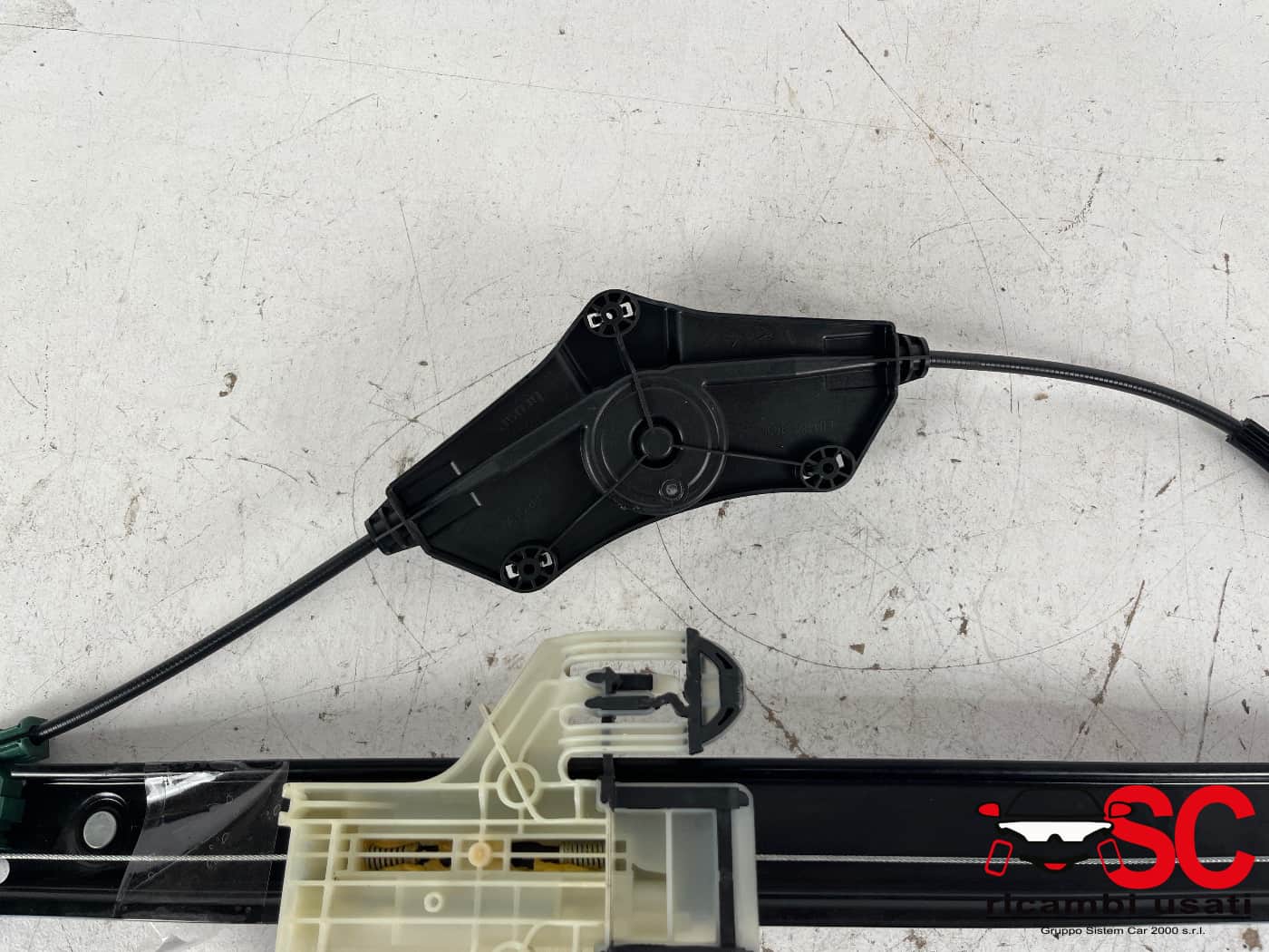 Alzavetro Posteriore Sinistro Audi A3 8y 8Y0839461 - 41627 Alzavetro Posteriore Sinistro Audi A3 8y 8Y0839461 - 41627