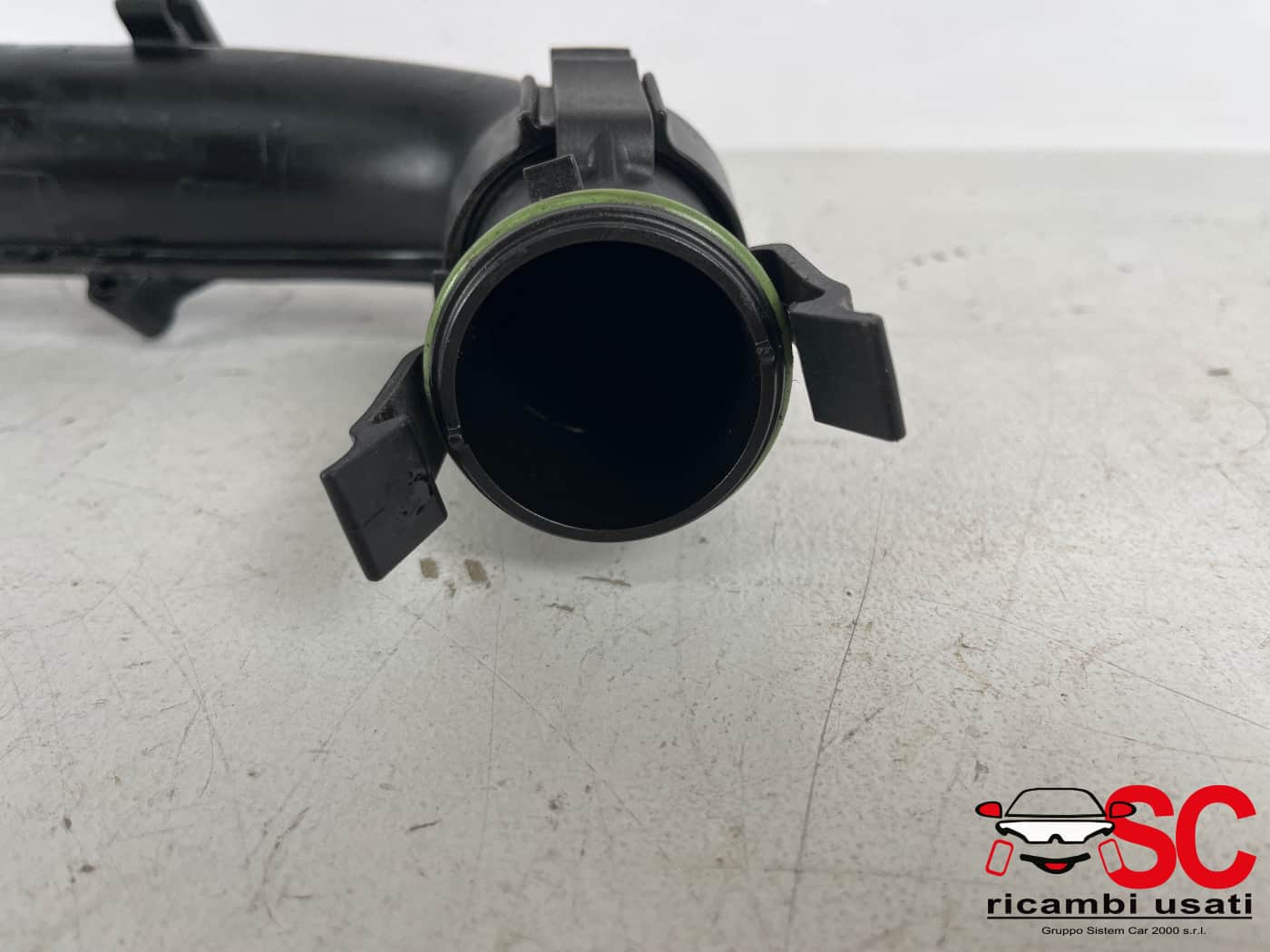 Tubo Intercooler Audi A3 8y 1.4 Ibrida 04E145673P - 41649 Tubo Intercooler Audi A3 8y 1.4 Ibrida 04E145673P - 41649