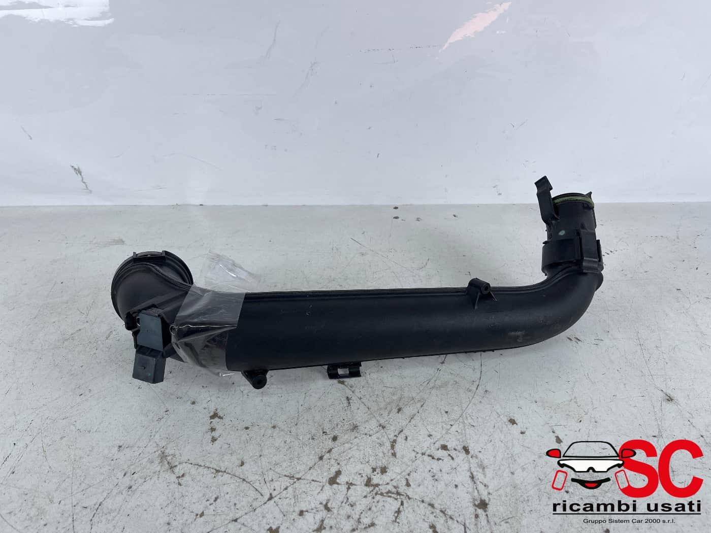 Tubo Intercooler Audi A3 8y 1.4 Ibrida 04E145673P - 41649 Tubo Intercooler Audi A3 8y 1.4 Ibrida 04E145673P - 41649