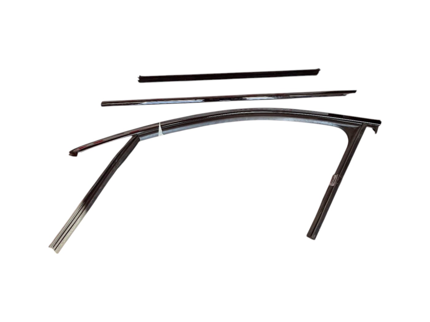 Guarnizione Guida Vetro Porta Ant Sx Audi A3 8y 8Y0837431A - 41729 Guarnizione Guida Vetro Porta Ant Sx Audi A3 8y 8Y0837431A - 41729