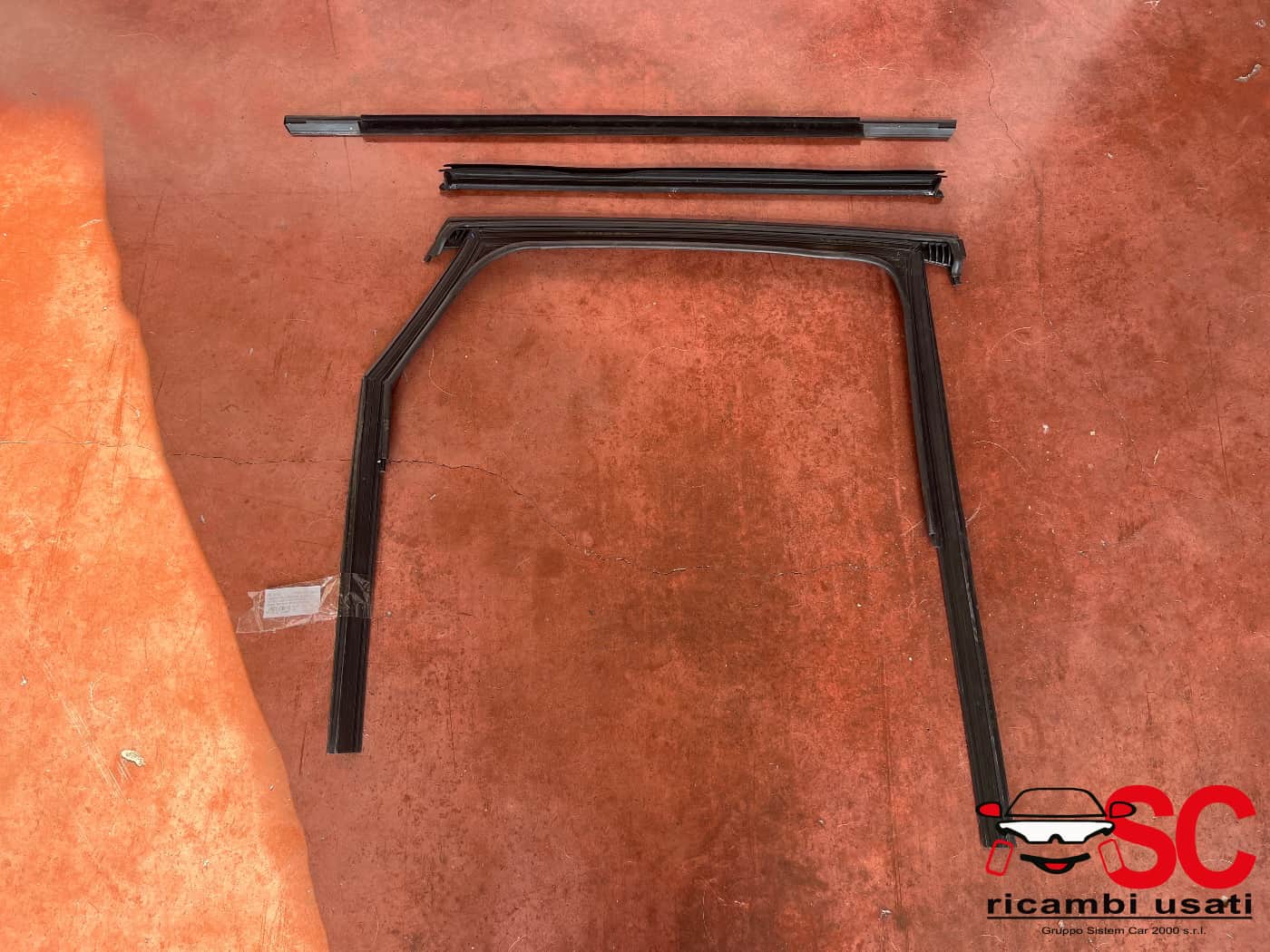 Guarnizione Guida Vetro Porta Post Sx Audi A3 8y 8Y4839431A - 41734