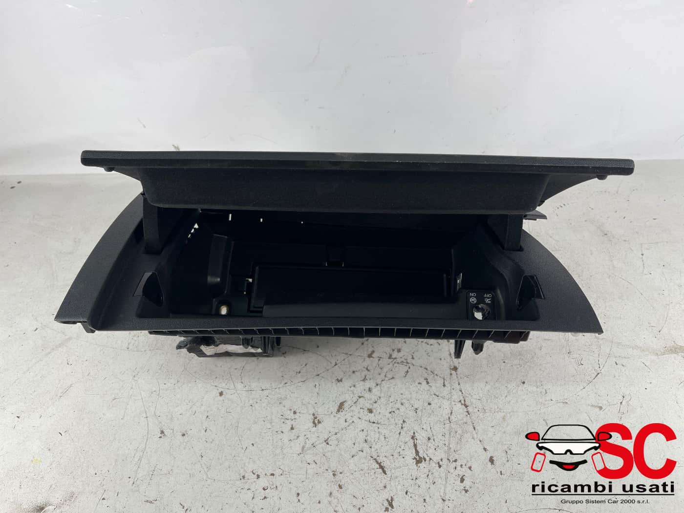 Cassetto Vano Portaoggetti Audi A3 8y 8Y1857035A - 41759 Cassetto Vano Portaoggetti Audi A3 8y 8Y1857035A - 41759