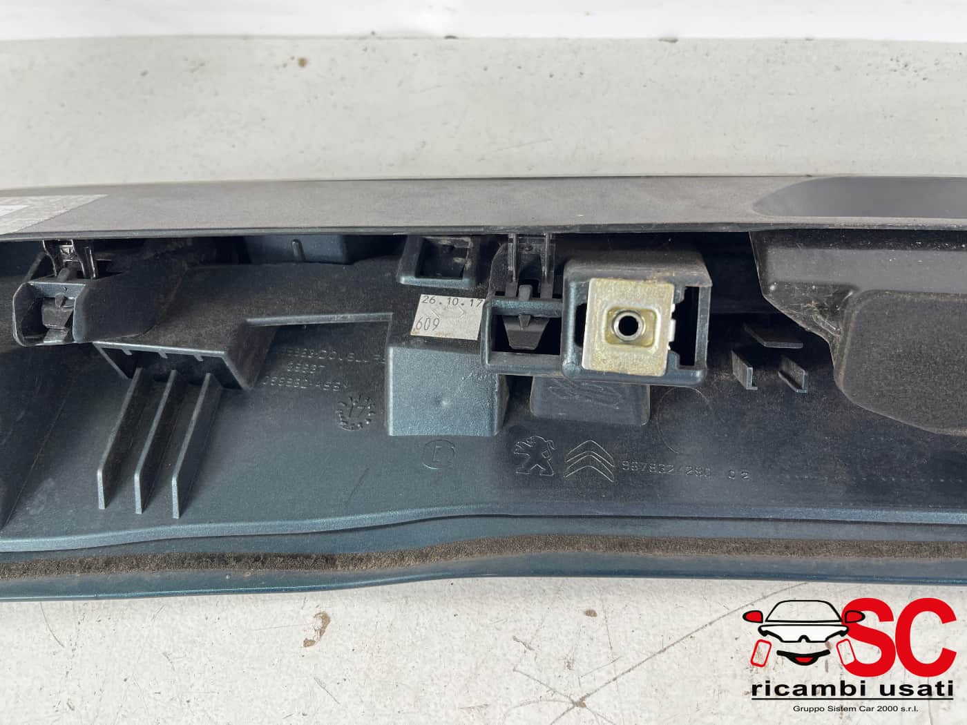 Spoiler Alettone Portellone Peugeot 2008 9678324280 - 41878