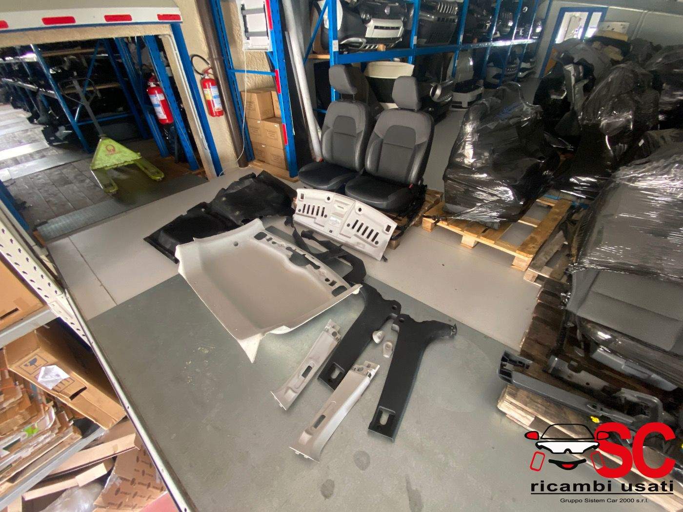 Sedili Interni Completi Renault Express - W00107 Sedili Interni Completi Renault Express - W00107