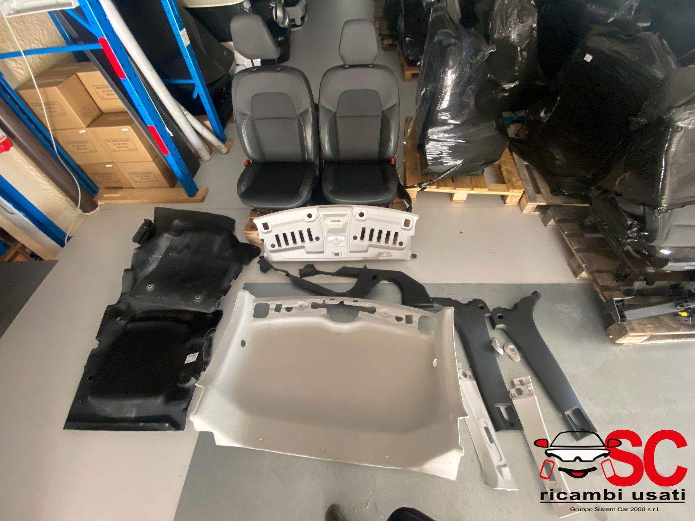 Sedili Interni Completi Renault Express - W00107 Sedili Interni Completi Renault Express - W00107