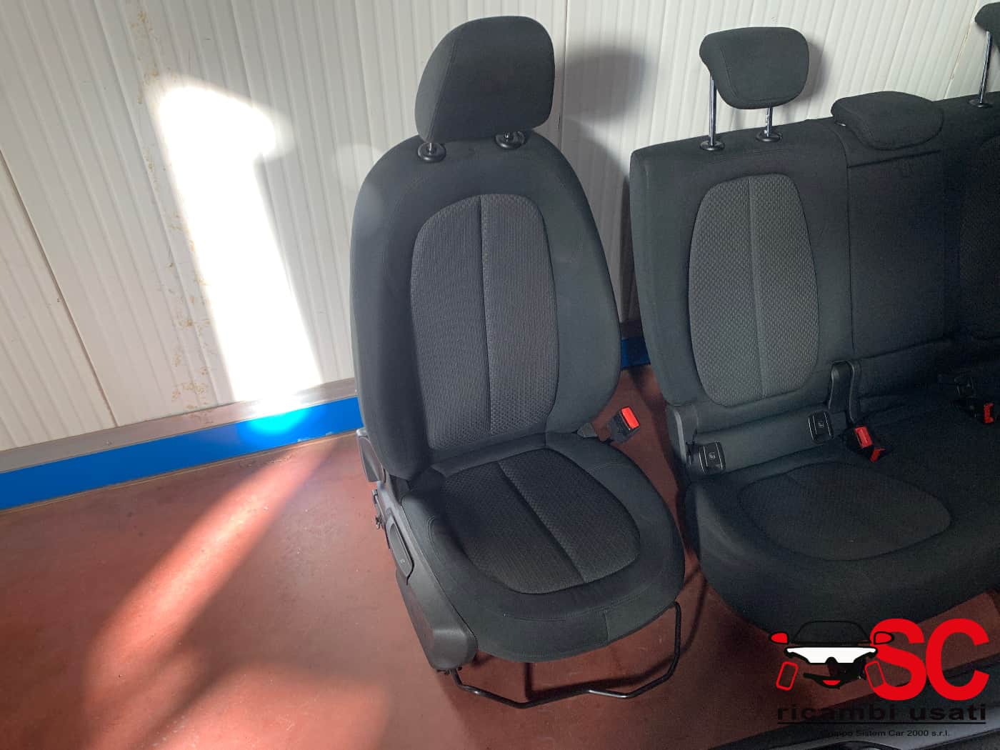 Sedili Bmw X1 F48 - W00431 Sedili Bmw X1 F48 - W00431