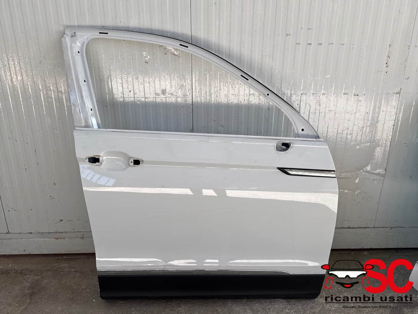 Porta Anteriore Destra Volkswagen Tiguan - W00488 Porta Anteriore Destra Volkswagen Tiguan - W00488