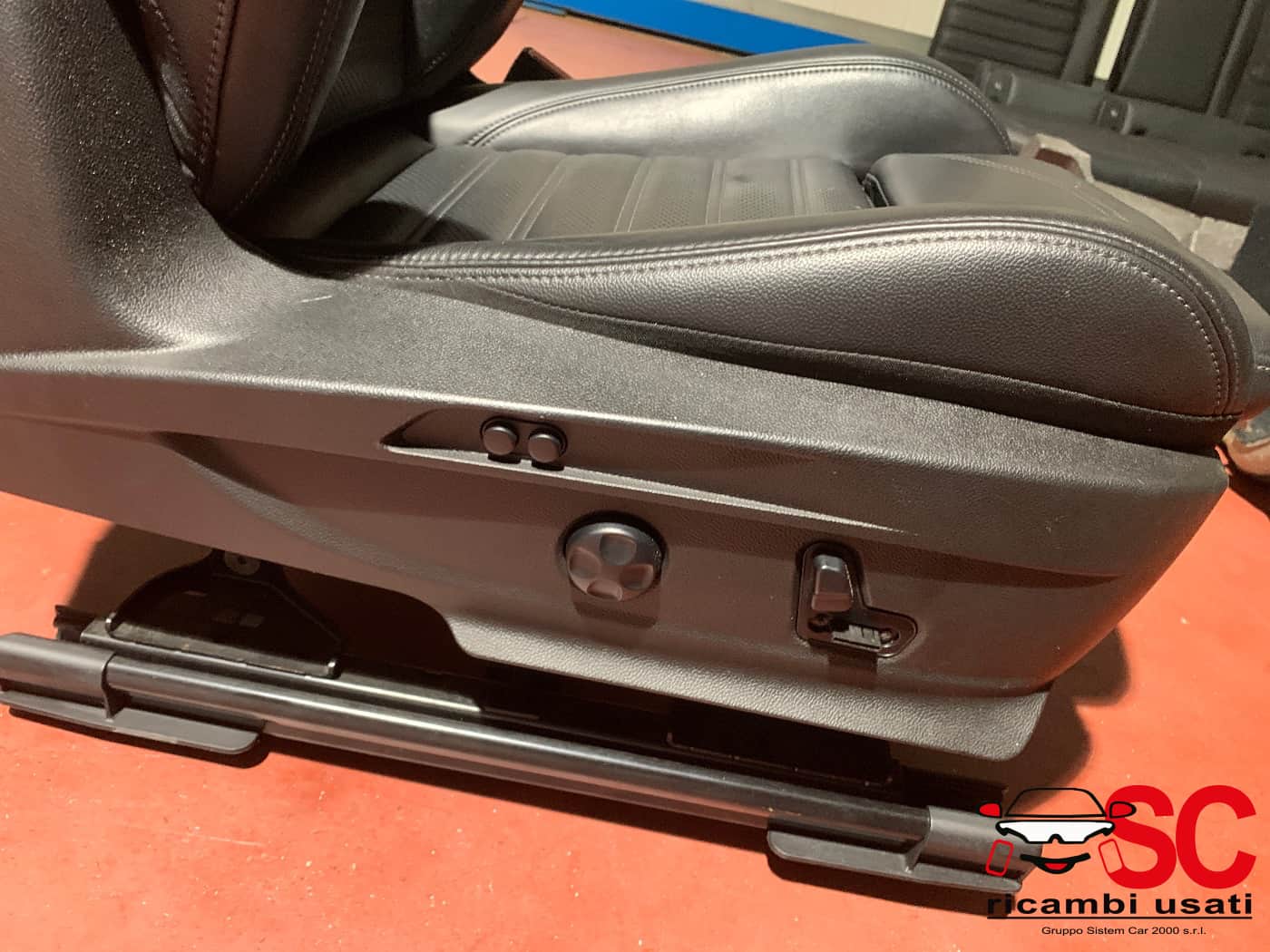 Sedili In Pelle Elettrici Stelvio Quadrifoglio - W00678 Sedili In Pelle Elettrici Stelvio Quadrifoglio - W00678