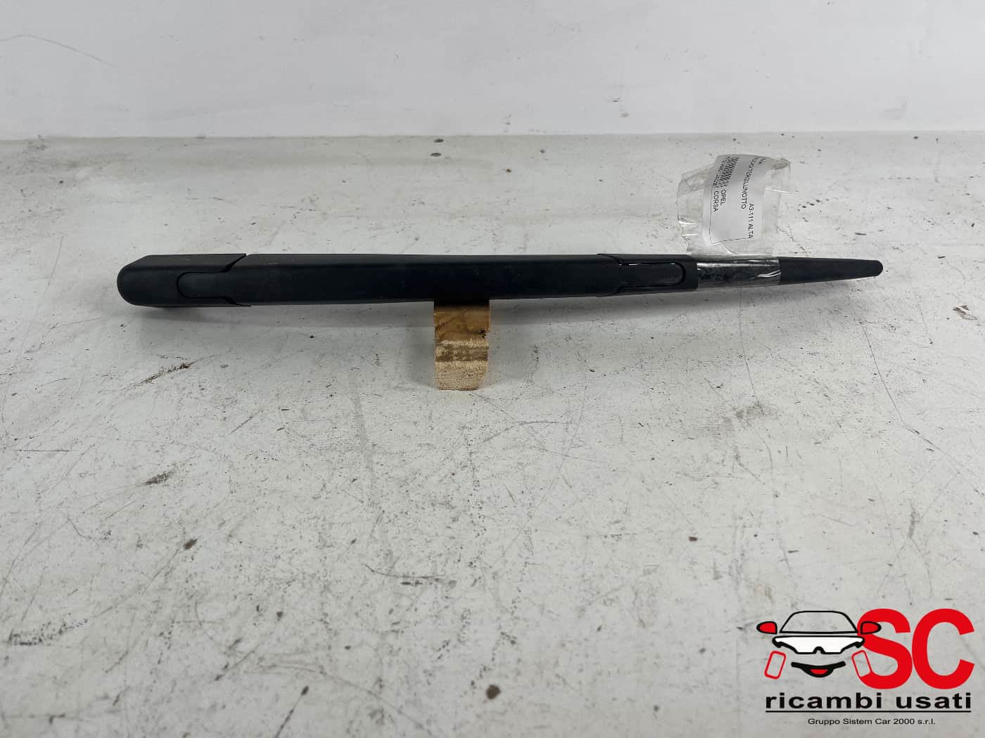 BRACCIO TERGICRISTALLO POSTERIORE OPEL Corsa F Serie (19>)