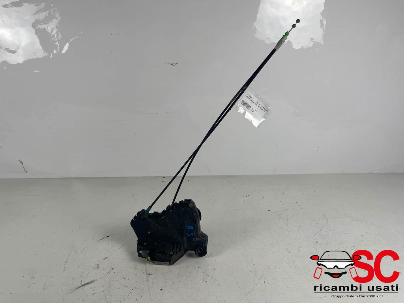 SERRATURA ANTERIORE SINISTRA TOYOTA Rav4 5° Serie (09>12)