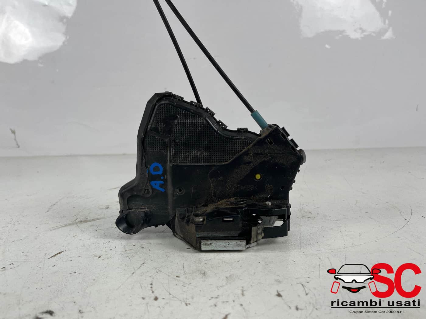 SERRATURA ANTERIORE DESTRA TOYOTA Rav4 5° Serie (09>12)