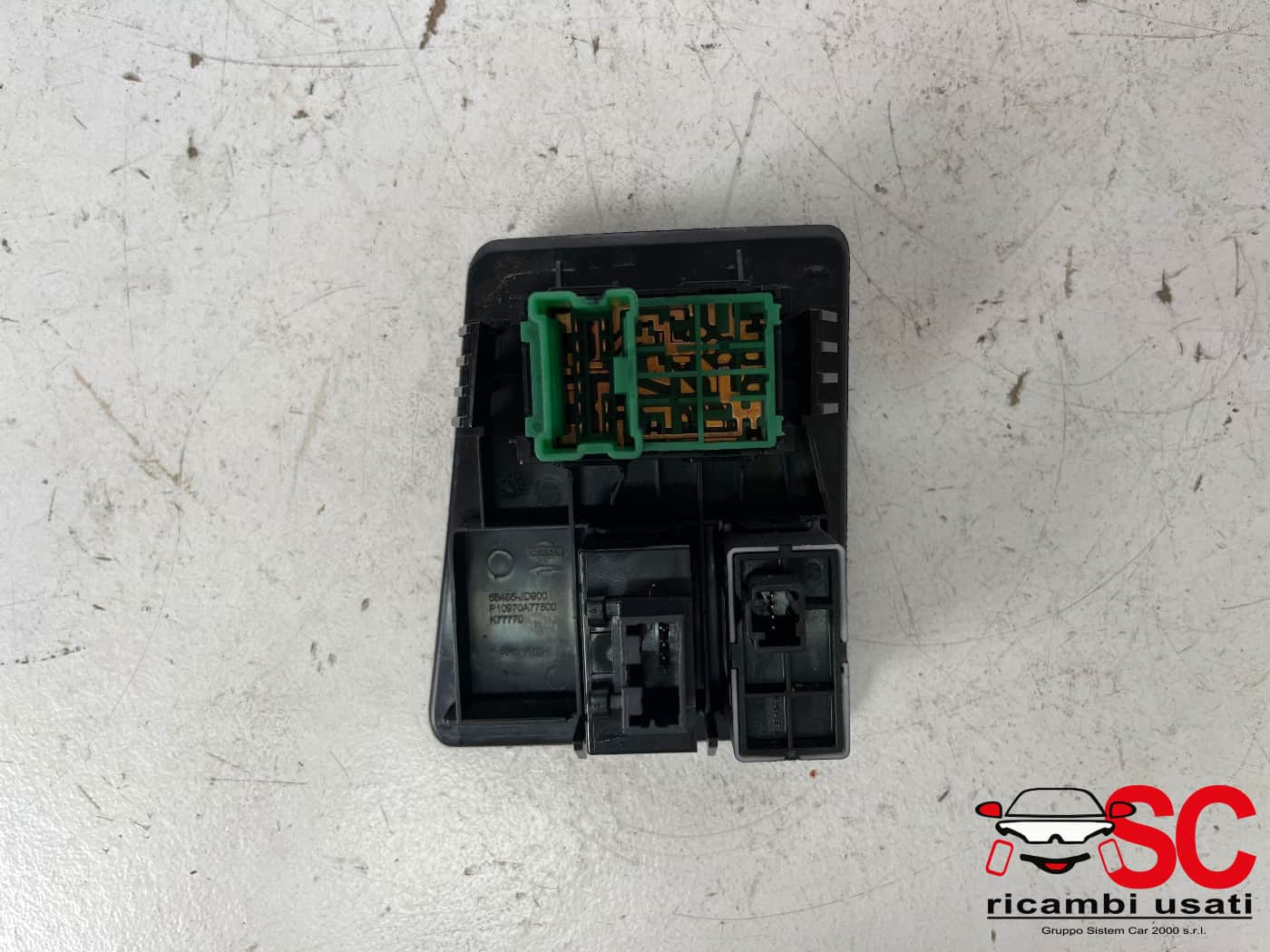 PULSANTI NISSAN Qashqai 2° Serie 68485JD900 (10>13)