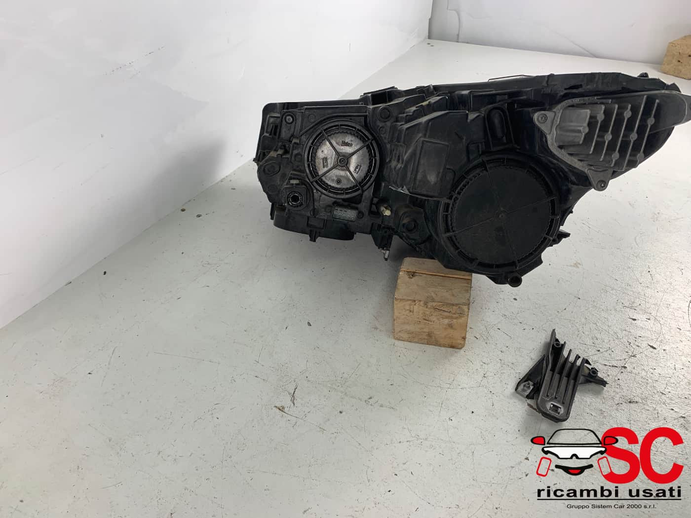 FARO ANTERIORE DESTRO OPEL Crossland Serie (X) YQ00350780 (17>)