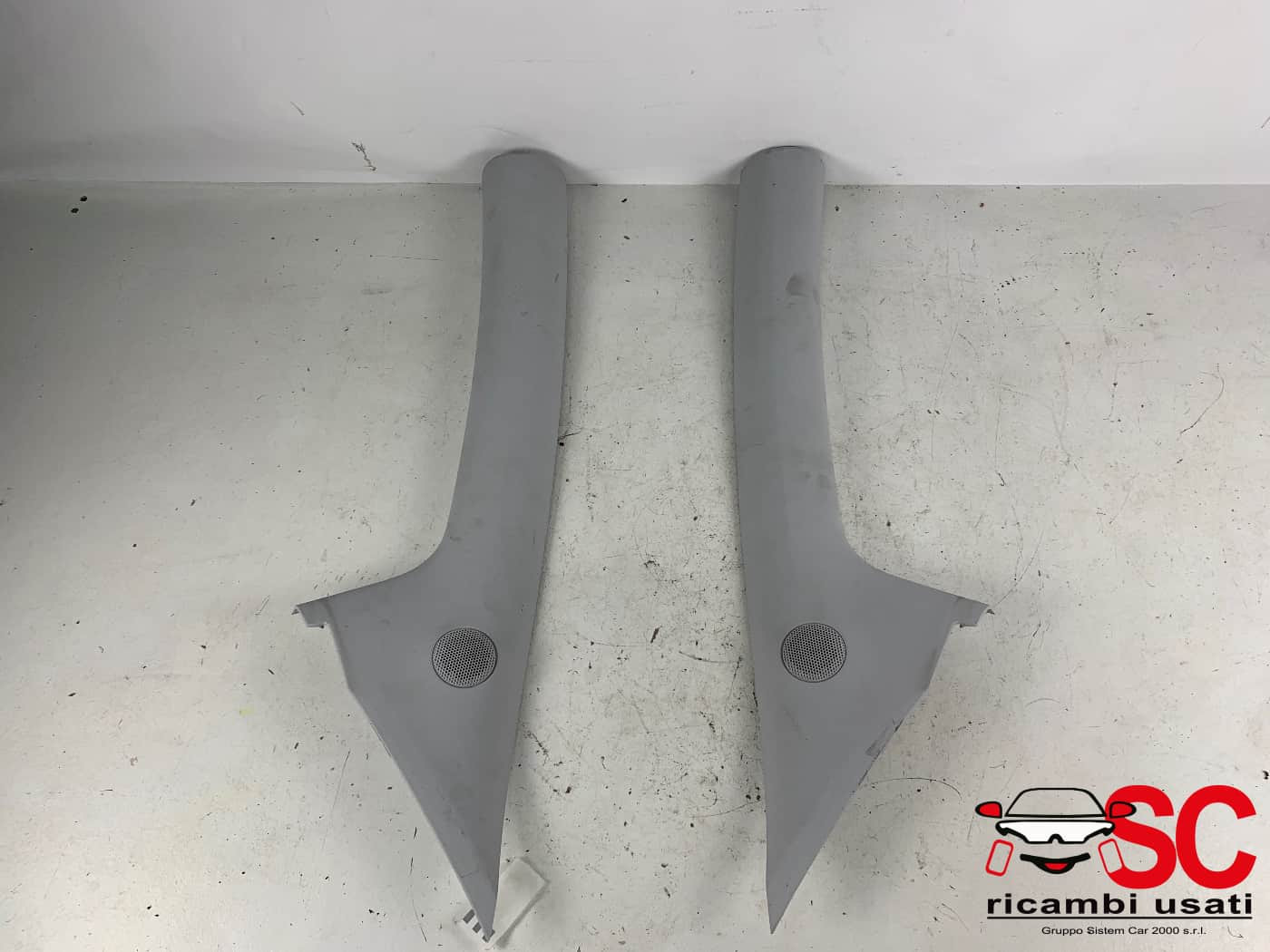 RIVESTIMENTO MONTANTE ANTERIORE SX E DX OPEL Crossland Serie (X) 13477865 (17>)