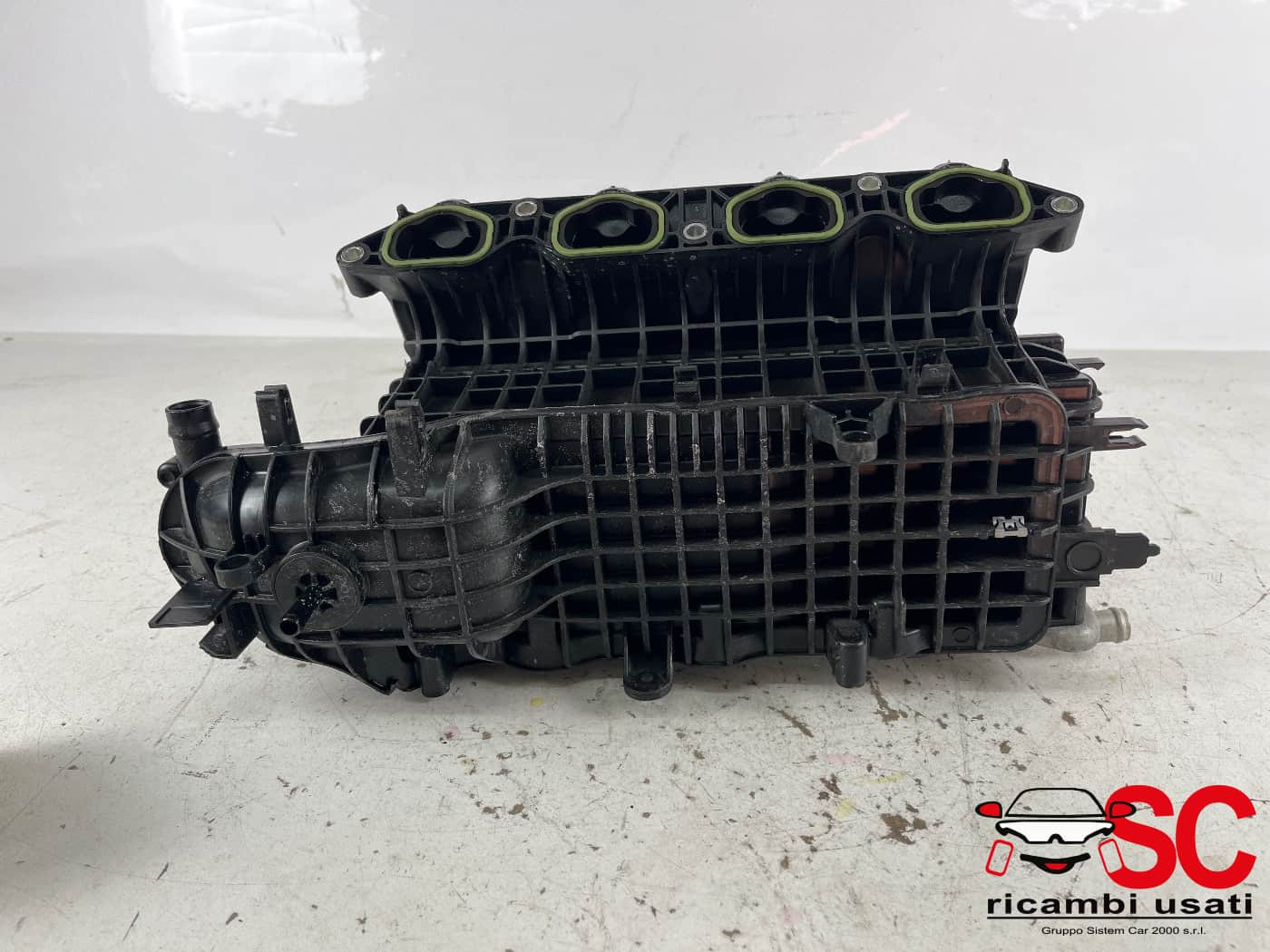 04E129711M 04E129711M COLLETTORE ASPIRAZIONE AUDI A3 Sportback (8YA) diesel
