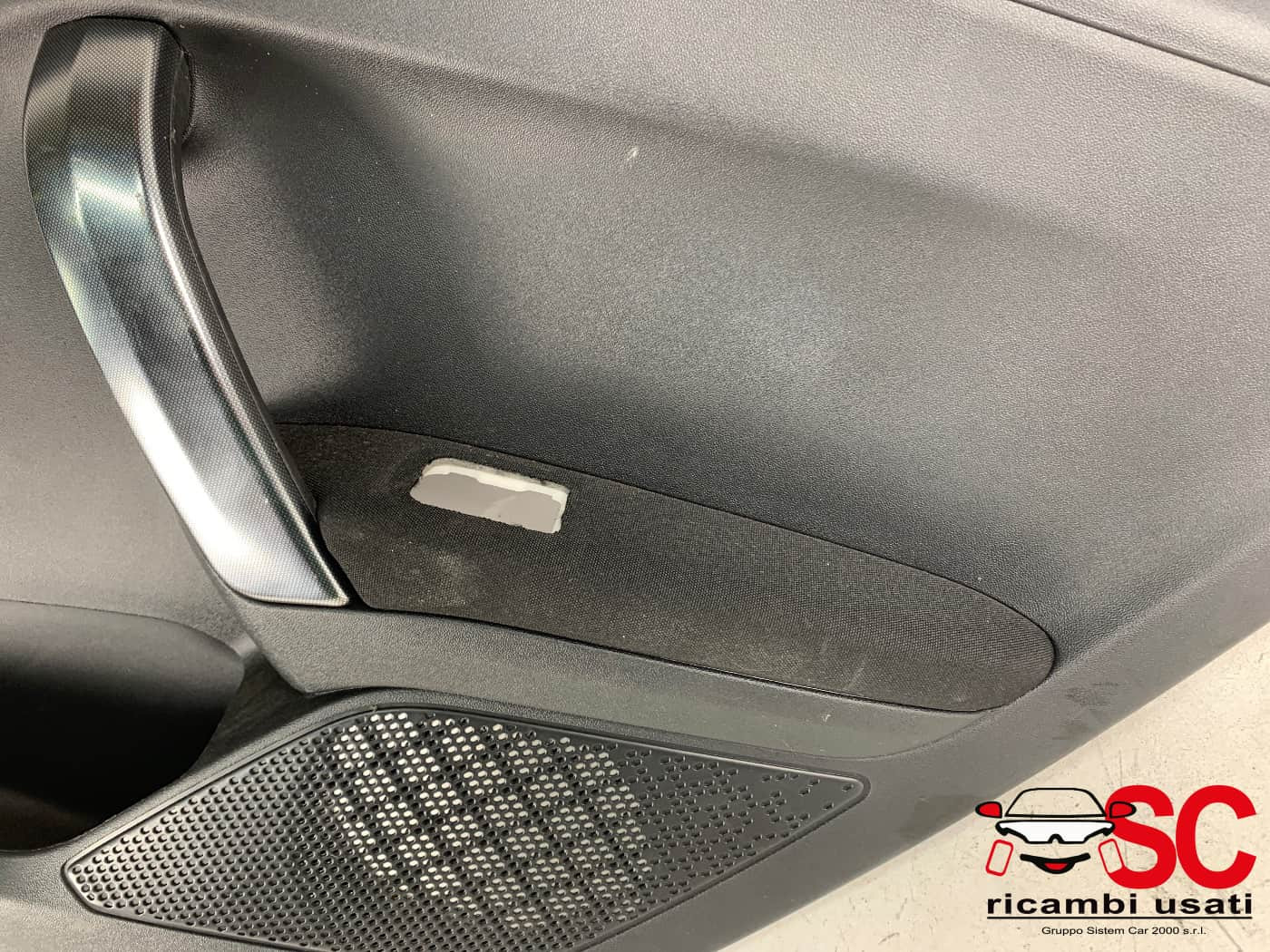 PANNELLO INTERNO PORTIERA POST DX PEUGEOT 2008 1° Serie 96763549ZD (13>)