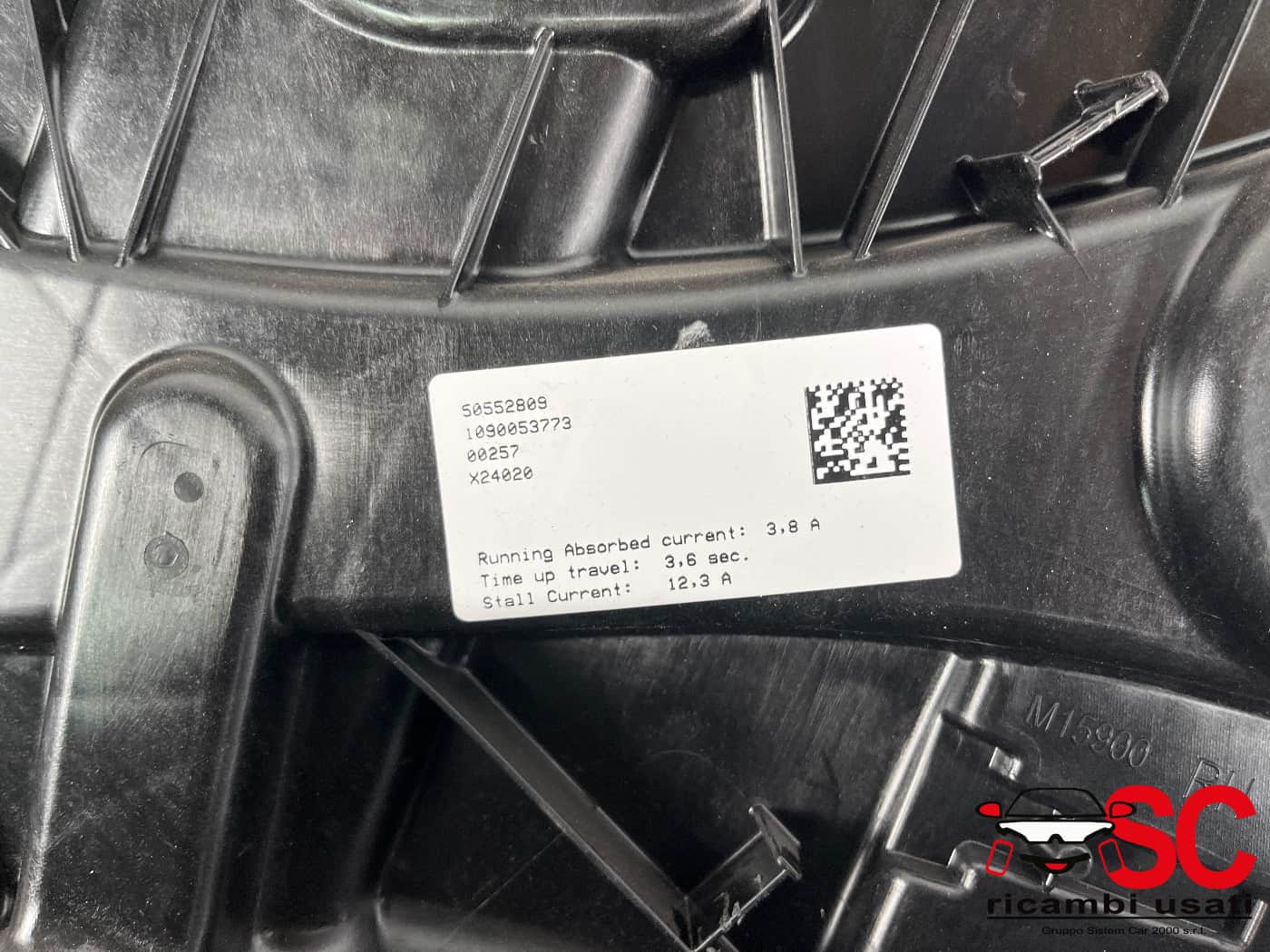 Alzavetro Posteriore Destro Alfa Romeo Stelvio 50552809 - 42253 Alzavetro Posteriore Destro Alfa Romeo Stelvio 50552809 - 42253