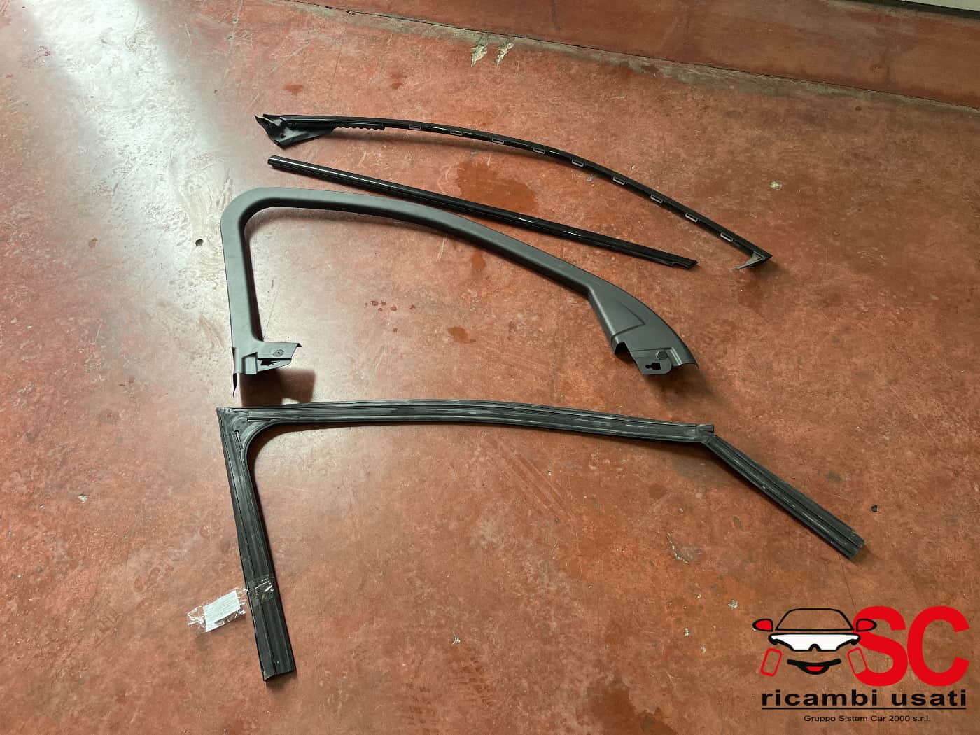 Guarnizione Porta Anteriore Sx Alfa Romeo Stelvio 50552162 50535387 - 42290