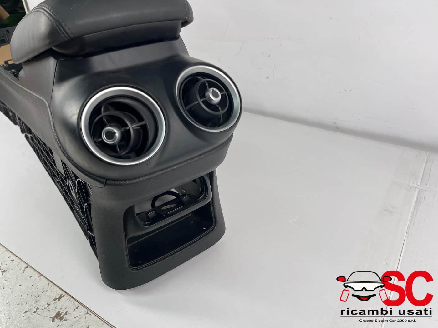 Tunnel Centrale Alfa Romeo Stelvio Quadrifoglio 156151533 - 42295 Tunnel Centrale Alfa Romeo Stelvio Quadrifoglio 156151533 - 42295