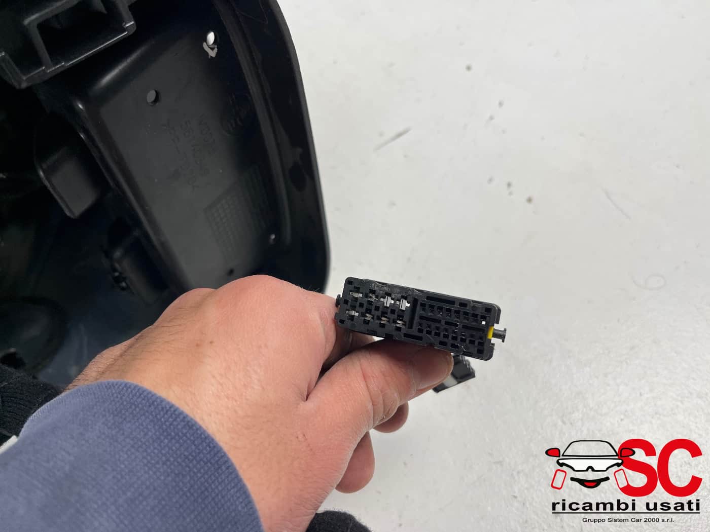 Tunnel Centrale Alfa Romeo Stelvio Quadrifoglio 156151533 - 42295 Tunnel Centrale Alfa Romeo Stelvio Quadrifoglio 156151533 - 42295