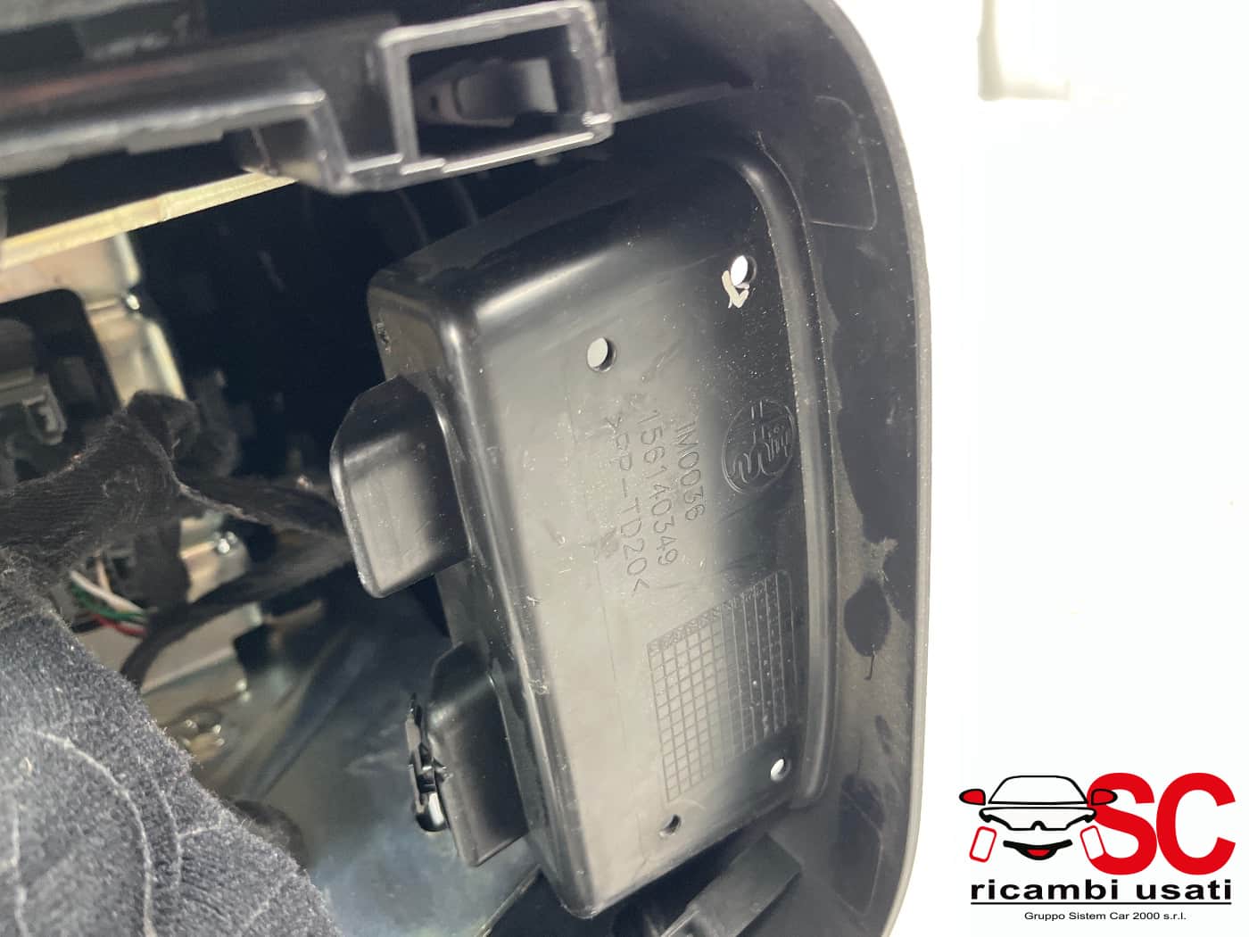 Tunnel Centrale Alfa Romeo Stelvio Quadrifoglio 156151533 - 42295 Tunnel Centrale Alfa Romeo Stelvio Quadrifoglio 156151533 - 42295