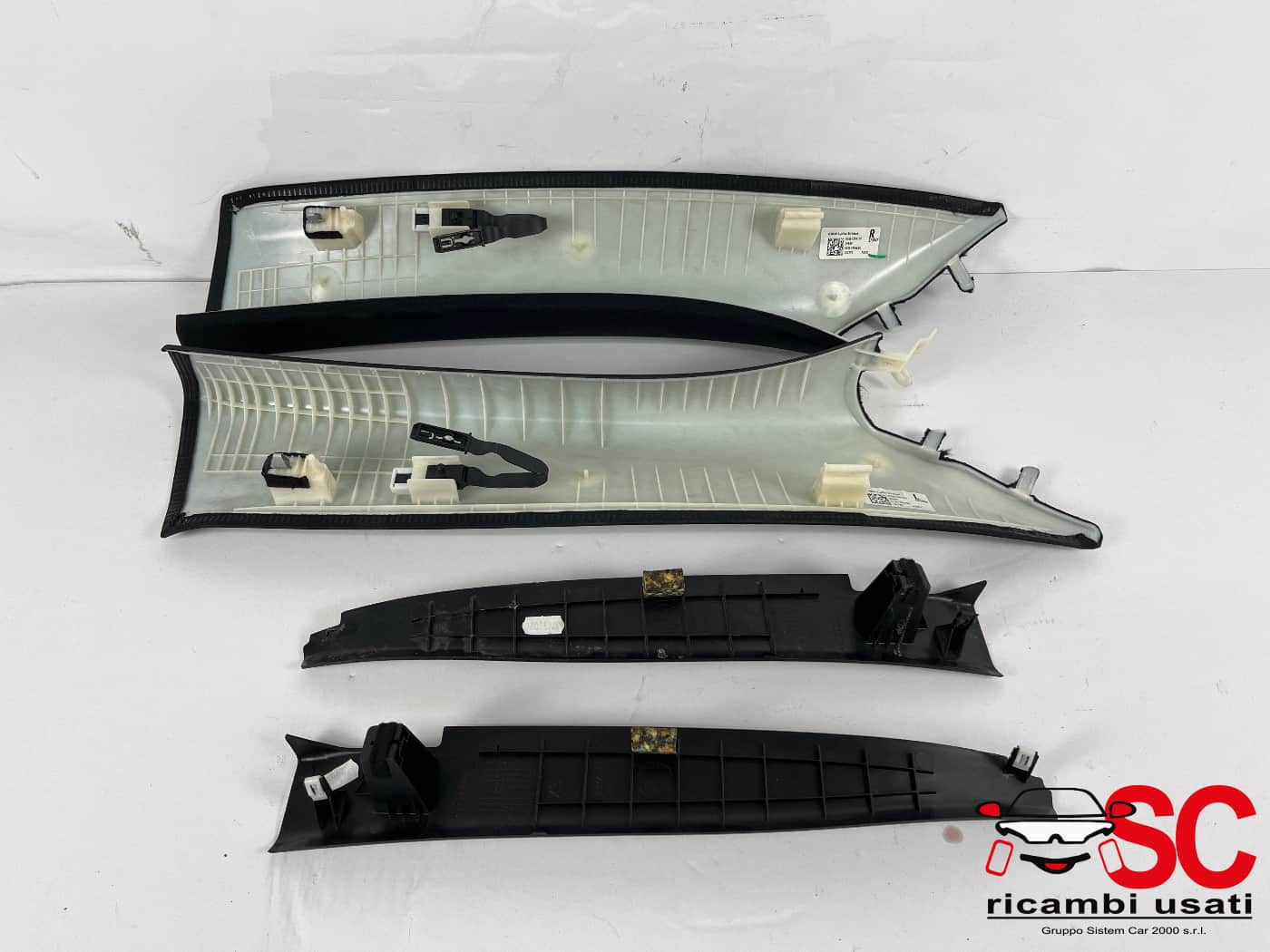 Rivestimento Montante Anteriore Alfa Romeo Stelvio 156129665 156129662 - 42339 Rivestimento Montante Anteriore Alfa Romeo Stelvio 156129665 156129662 - 42339