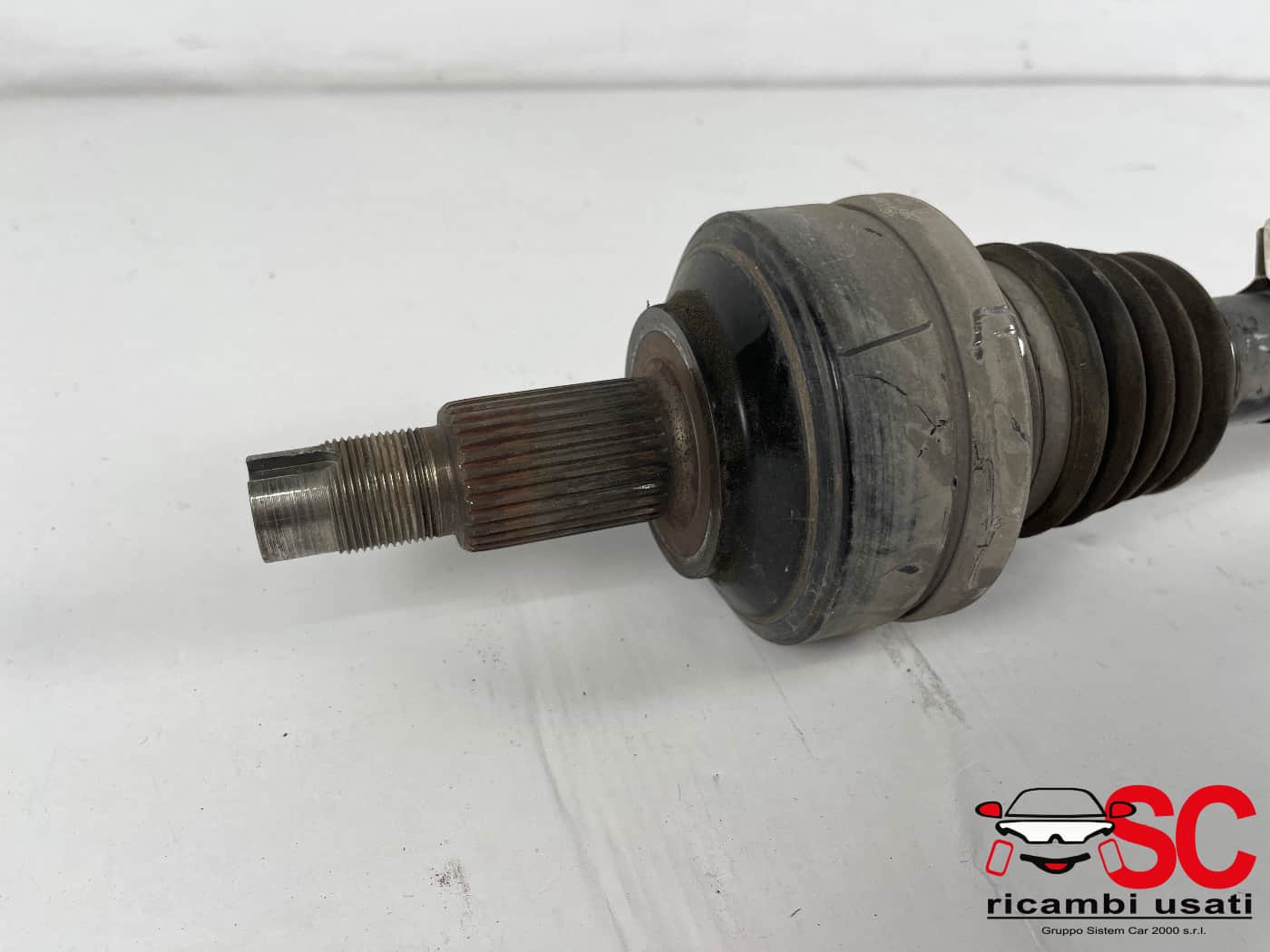 Semiasse Posteriore Alfa Stelvio Quadrifoglio 50547804 - 42352 Semiasse Posteriore Alfa Stelvio Quadrifoglio 50547804 - 42352