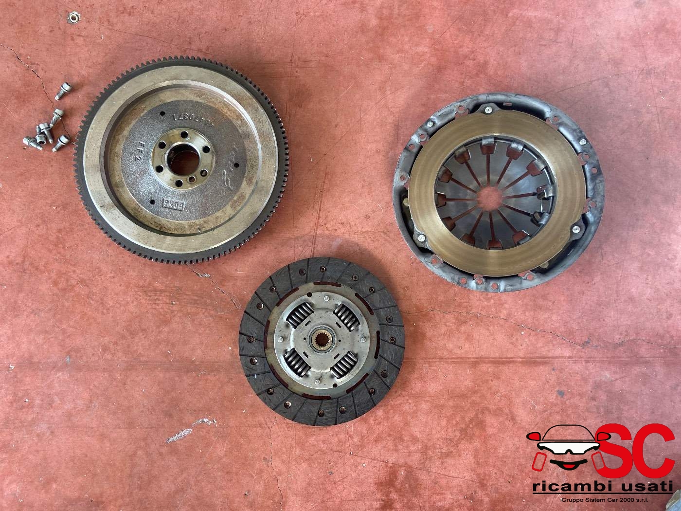 Kit Frizione E Volano Fiat 500 1.2 Benzina 55269068 7490 KM - W00027 Kit Frizione E Volano Fiat 500 1.2 Benzina 55269068 7490 KM - W00027