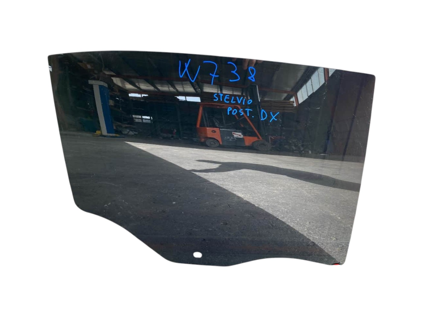 Vetro Posteriore Dx Oscurato Alfa Romeo Stelvio 50560341 - W00738 Vetro Posteriore Dx Oscurato Alfa Romeo Stelvio 50560341 - W00738