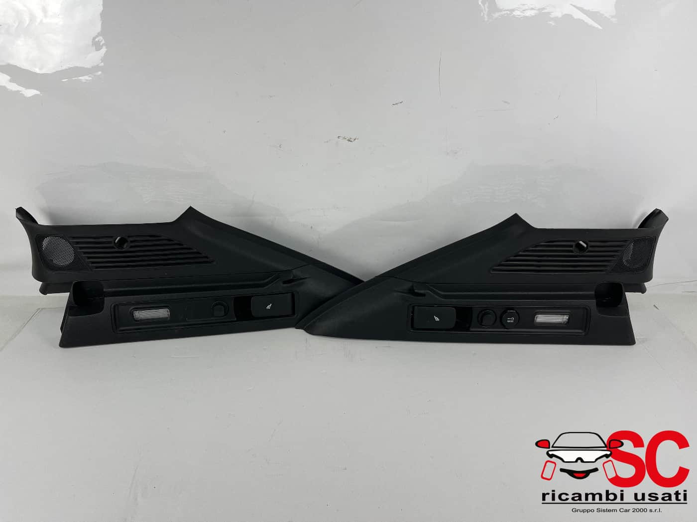 RIVESTIMENTO MONTANTE POSTERIORE SX E DX ALFA ROMEO Stelvio Serie (949_) 156146313 (16>)